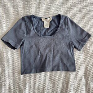 HIPPIE ROSE ribbed crop top XS